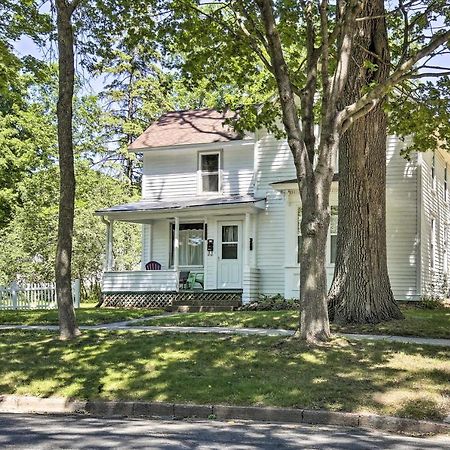 Appartamento Family-Friendly Menomonie Retreat Walk To Town! Esterno foto