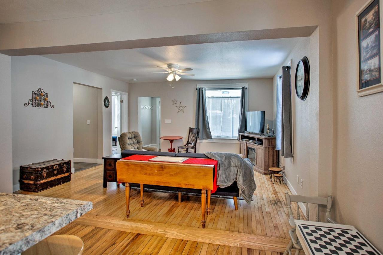 Appartamento Family-Friendly Menomonie Retreat Walk To Town! Esterno foto