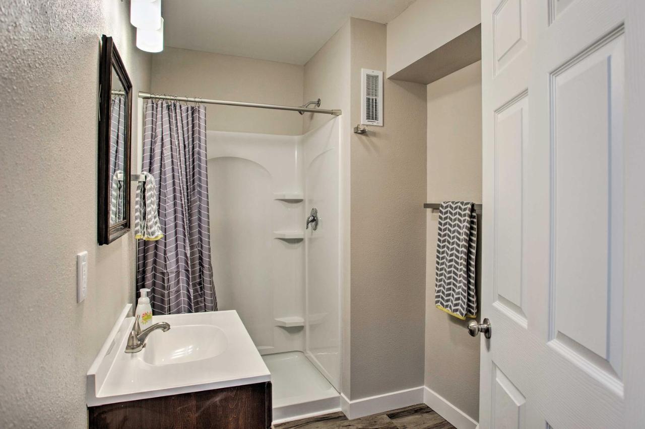 Appartamento Family-Friendly Menomonie Retreat Walk To Town! Esterno foto
