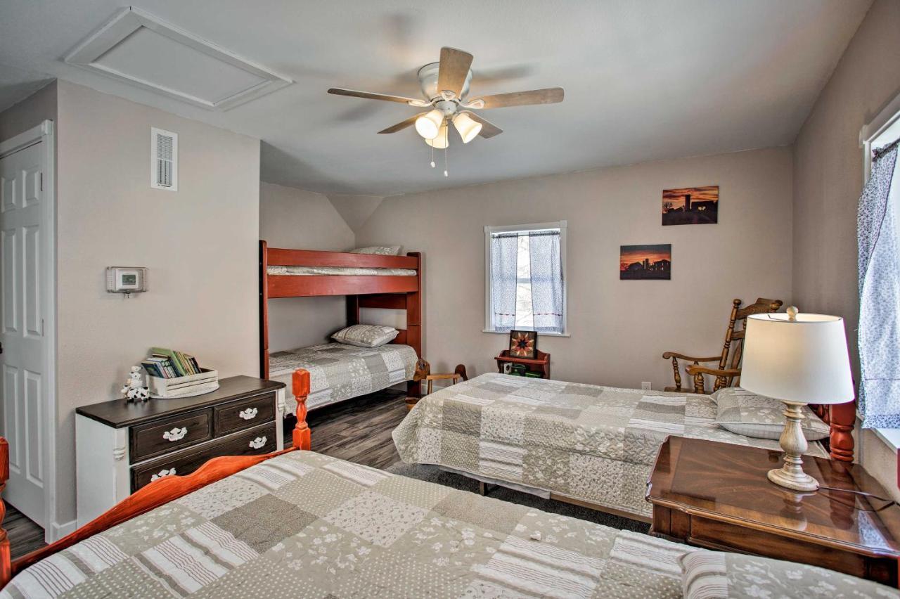 Appartamento Family-Friendly Menomonie Retreat Walk To Town! Esterno foto