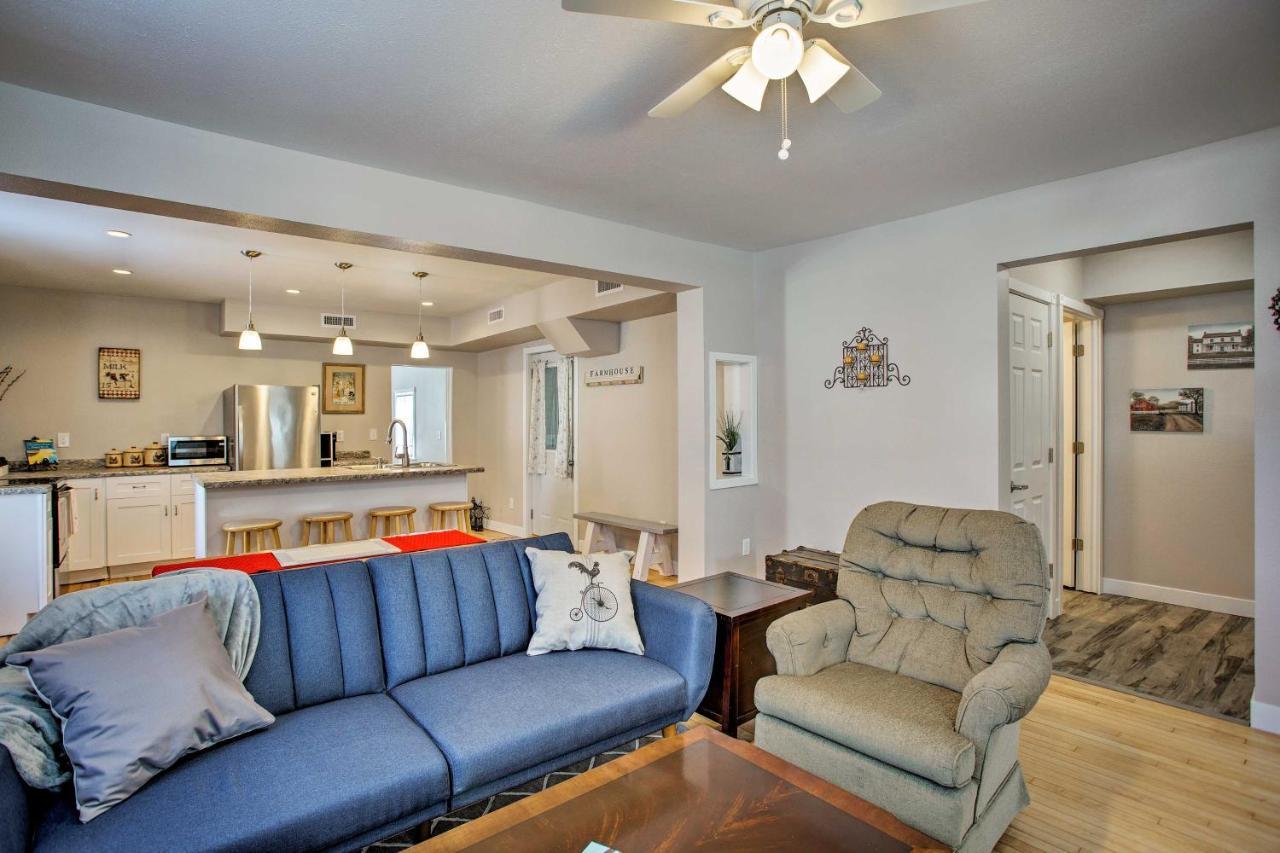 Appartamento Family-Friendly Menomonie Retreat Walk To Town! Esterno foto